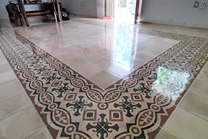 Model Border Belmonte